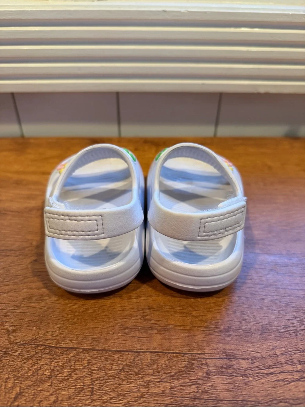 wonder nation White Kids Sandals with Multicolor Flower Accents